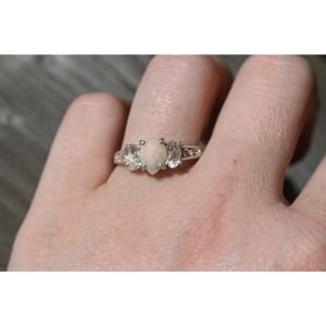 alternative raw diamond engagement ring raw crystal size 4 5 6 7 8 8 9 10 11 12